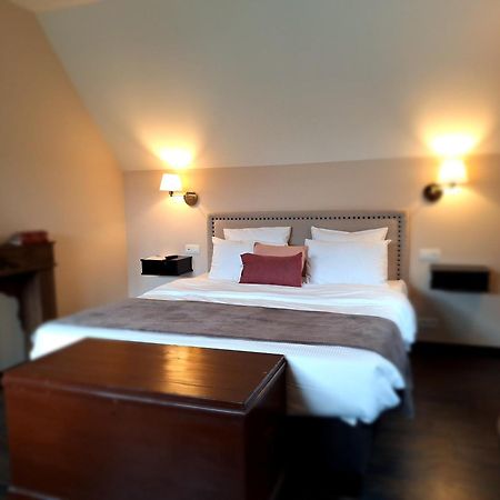 Chambres D'Hotes - Au Clos D'Amande Lasne ภายนอก รูปภาพ