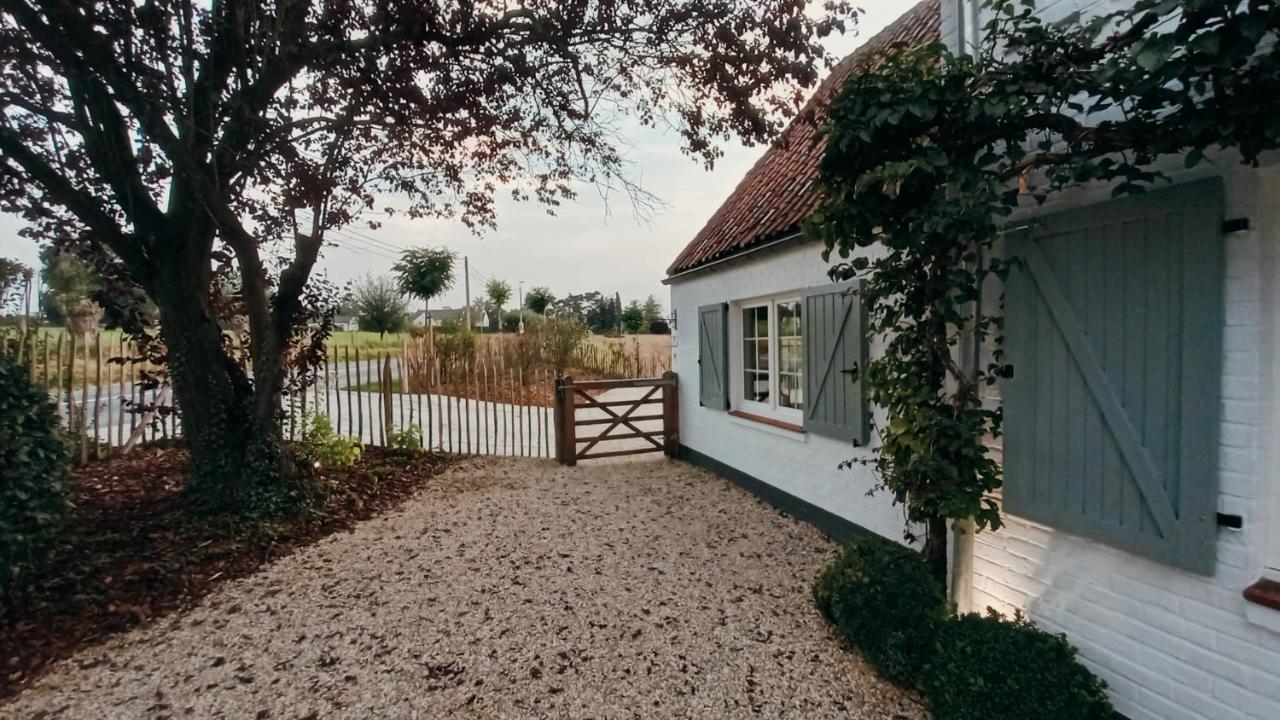 Chambres D'Hotes - Au Clos D'Amande Lasne ภายนอก รูปภาพ
