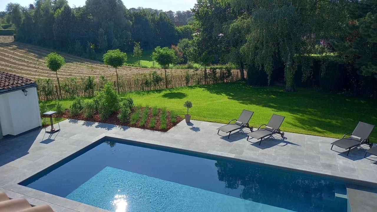 Chambres D'Hotes - Au Clos D'Amande Lasne ภายนอก รูปภาพ