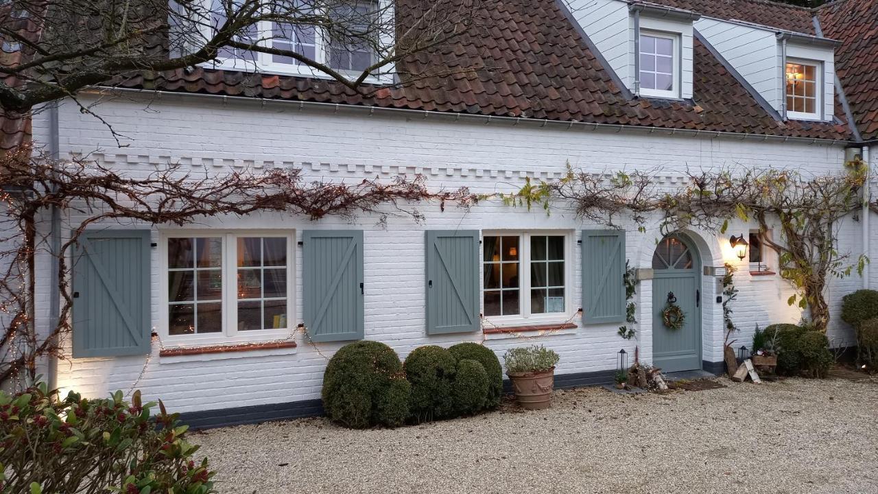 Chambres D'Hotes - Au Clos D'Amande Lasne ภายนอก รูปภาพ