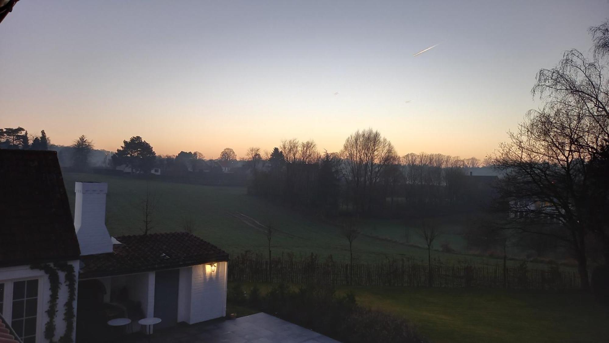 Chambres D'Hotes - Au Clos D'Amande Lasne ภายนอก รูปภาพ